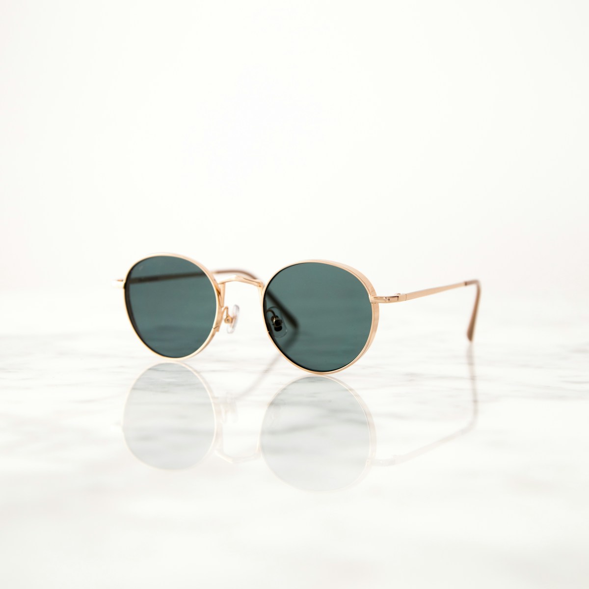 Ray-Ban Hexagonal Gold Polarized Sunglasses in Gold Frame & G-15 Green Lens